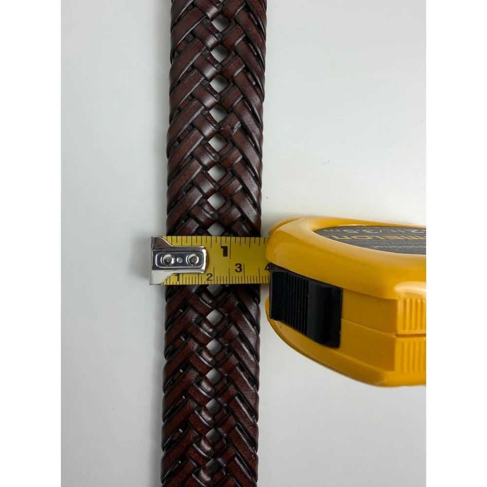 Dockers woven braided